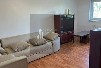 Apartament cu 3 camere decomandat, mobilat în Rahova