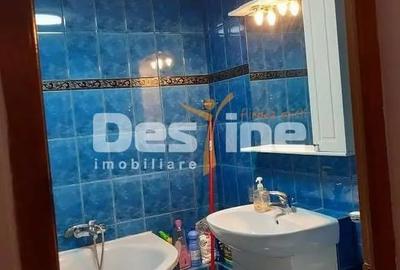 Apartament cu 2 camere decomandat în Apărătorii Patriei
