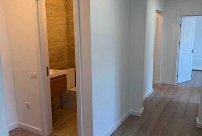 Apartament cu 3 camere decomandat în Ultracentral