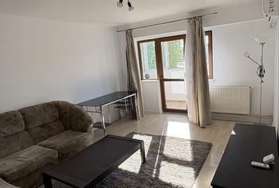 Apartament cu 3 camere decomandat în Central - 8