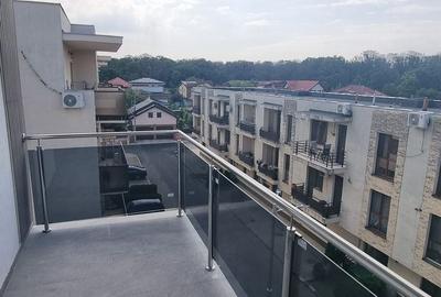 Apartament cu 2 camere decomandat în Chiajna
