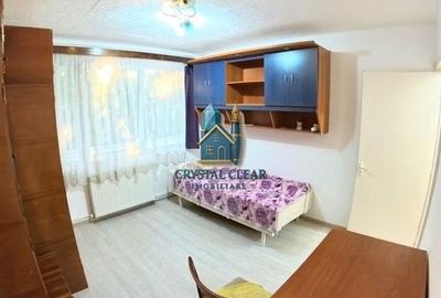 Apartament cu 2 camere nedecomandat în Aleea Carpați