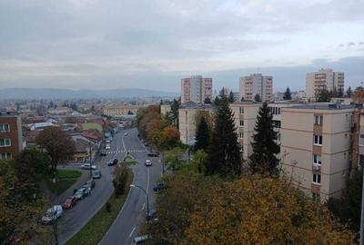 Apartament cu 2 camere decomandat în Central - 8