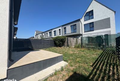 Casă cu 3 camere cu Teren 250 Mp în Central