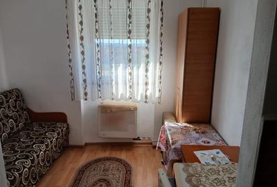 Garsonieră decomandată în Paltin