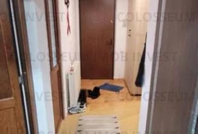 Apartament cu 3 camere decomandat în Craiter