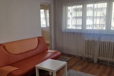 Apartament cu 2 camere semidecomandat în Iancului