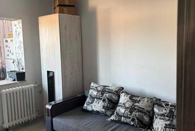 Apartament cu 3 camere decomandat în Tătărași