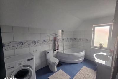 Casă cu 4 camere decomandat cu Teren 395 Mp în Moara - 2