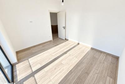 Casă cu 4 camere cu Teren 1500 Mp în Copou