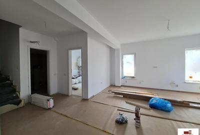 Casă cu 5 camere cu Canalizare în Chiajna - 17