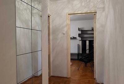 Apartament cu 2 camere decomandat în Răcădău