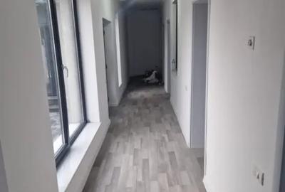 Casă cu 3 camere cu Teren 150 Mp în George Enescu