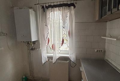 Garsonieră decomandată în Vasile Aaron - 2