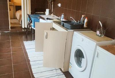 Garsonieră semidecomandată în Central