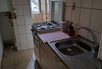 Garsonieră decomandată în Central - 1