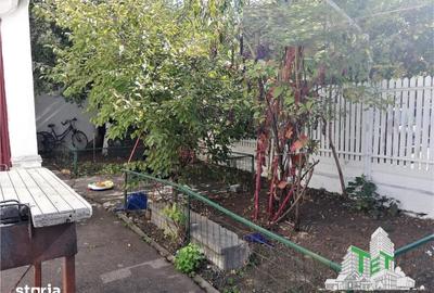 Casă cu 3 camere cu Teren 300 Mp în Dămăroaia
