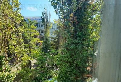 Apartament cu 3 camere decomandat în Pajura - 5