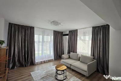 Apartament cu 2 camere decomandat în Titan