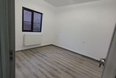 Casă cu 4 camere în Central - 8
