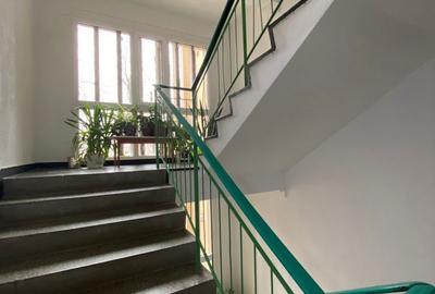 Apartament cu 2 camere decomandat în Giurgiului