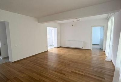 Casă cu 4 camere cu Teren 110 Mp în Bunloc