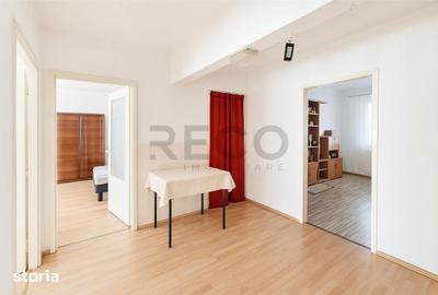 Apartament cu 4 camere decomandat în Nufărul - 2