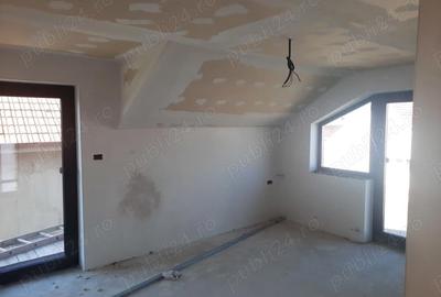 Casă cu Teren 300 Mp în Sânmartin - 3