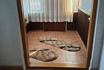 Casă individuală cu 6 camere cu Garaj în Șomănești - 2