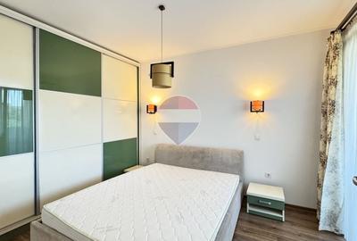 Apartament cu 2 camere semidecomandat, mobilat în Florești
