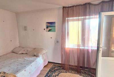 Casă cu 6 camere cu Teren 1341 Mp în Frumușani - 10