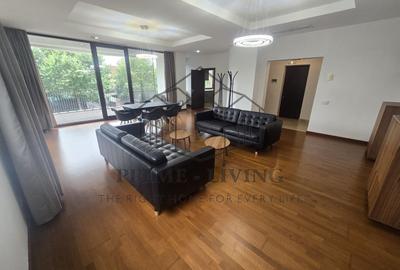 Apartament cu 3 camere decomandat, mobilat în Nord