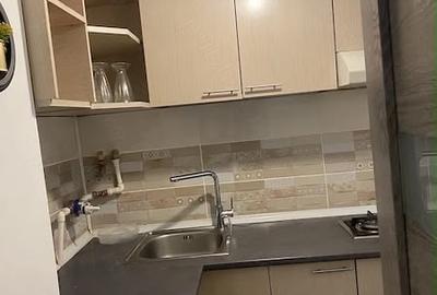 Garsonieră decomandată în Drumul Taberei