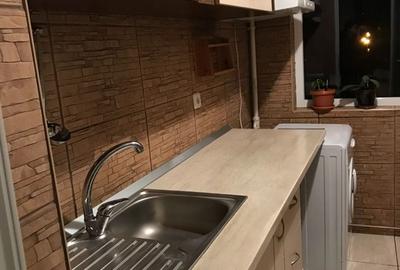 Apartament cu 3 camere în Berceni - 2