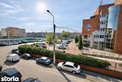 Apartament cu 3 camere decomandat în Siderurgiștilor