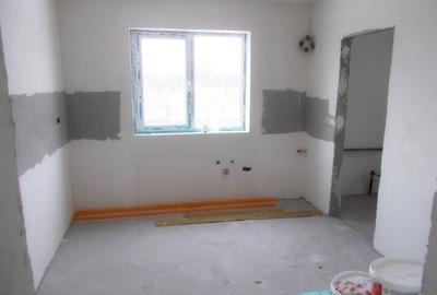 Duplex cu 3 camere cu Teren 300 Mp în Ianova - 3