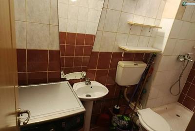 Garsonieră decomandată în Complex Studențesc