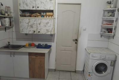 Casă cu 3 camere în Central