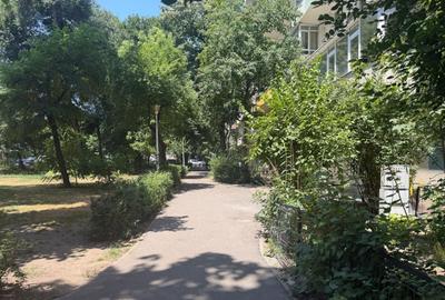 Apartament cu 2 camere semidecomandat, mobilat în Grivița - 9