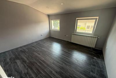Spațiu comercial, de 70 mp, în Central