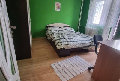 Apartament cu 2 camere decomandat în Gara