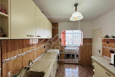 Apartament cu 2 camere decomandat în Calea Dumbrăvii - 4
