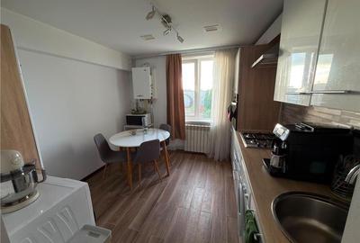 Apartament cu 3 camere semidecomandat, mobilat în Semicentral - 3