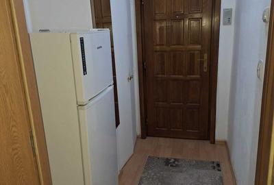 Garsonieră semidecomandată în Rovine - 4