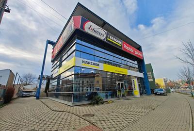 Spațiu comercial, de 1,037 mp, în Fabric