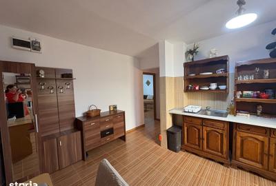 Apartament cu 2 camere decomandat în Ștrand