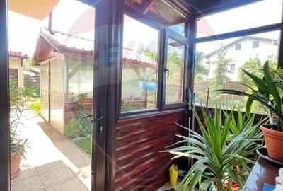 Casă individuală cu 8 camere cu Teren 843 Mp în 1 Decembrie - 15