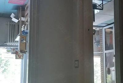 Apartament cu 3 camere semidecomandat în Titan - 3