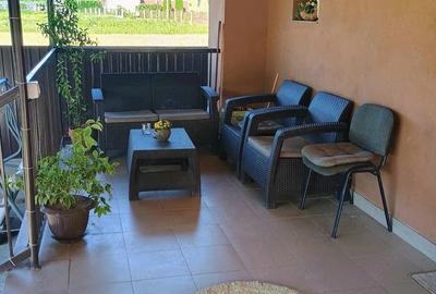 Casă cu Teren 300 Mp în Central