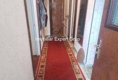 Apartament cu 4 camere decomandat în Calea Călărașilor - 5